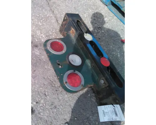 FREIGHTLINER COLUMBIA 120 CROSSMEMBER