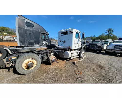 FREIGHTLINER COLUMBIA 120 Complete Vehicle