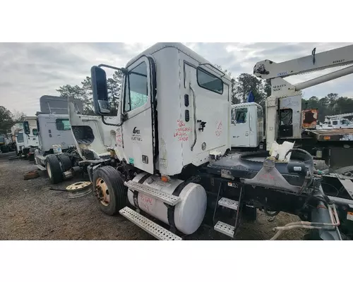 FREIGHTLINER COLUMBIA 120 Complete Vehicle