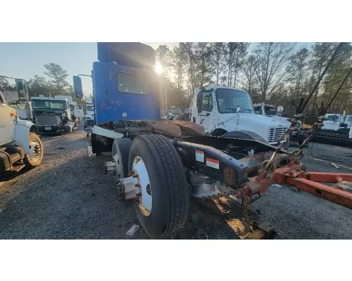 FREIGHTLINER COLUMBIA 120 Complete Vehicle