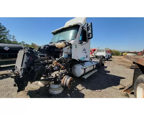 FREIGHTLINER COLUMBIA 120 Complete Vehicle