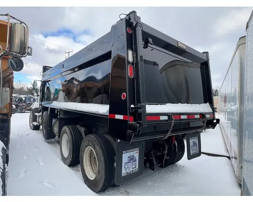 FREIGHTLINER COLUMBIA 120 Complete Vehicle