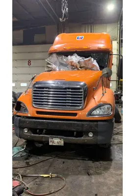 FREIGHTLINER COLUMBIA 120 Complete Vehicle
