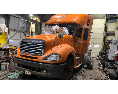 FREIGHTLINER COLUMBIA 120 Complete Vehicle