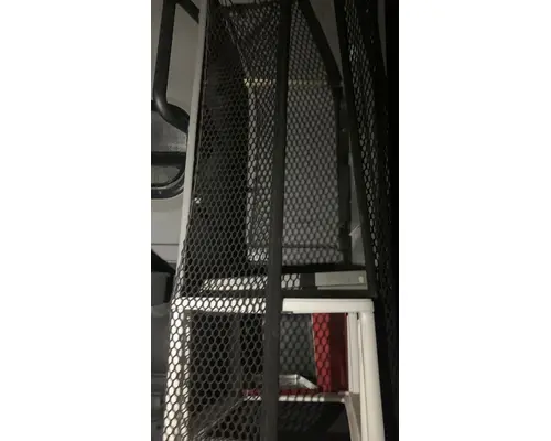 FREIGHTLINER COLUMBIA 120 Complete Vehicle