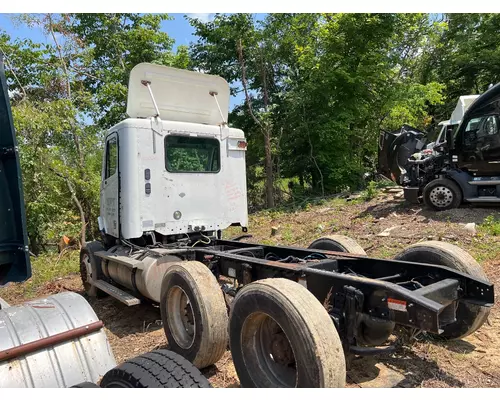 FREIGHTLINER COLUMBIA 120 Complete Vehicle