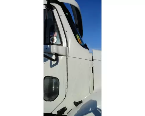 FREIGHTLINER COLUMBIA 120 Cowl Vent Panel