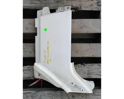 FREIGHTLINER COLUMBIA 120 Cowl