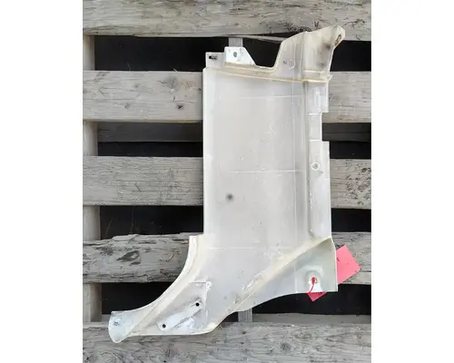 FREIGHTLINER COLUMBIA 120 Cowl