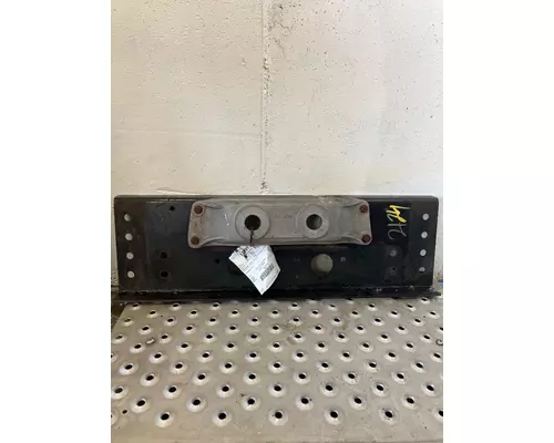 FREIGHTLINER COLUMBIA 120 Crossmember