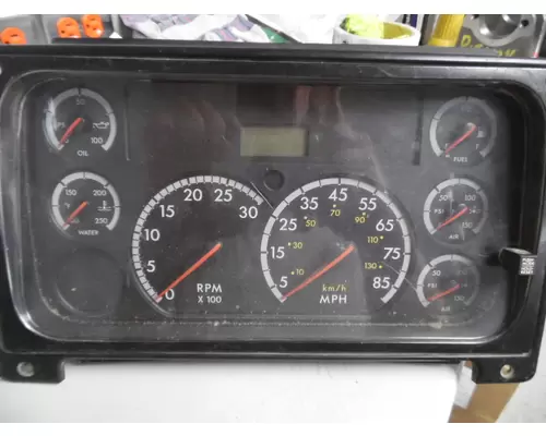 FREIGHTLINER COLUMBIA 120 DASH ASSEMBLY