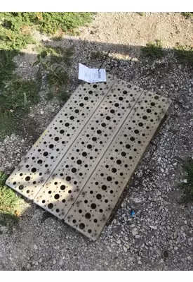 FREIGHTLINER COLUMBIA 120 DECK (CATWALK) STEP