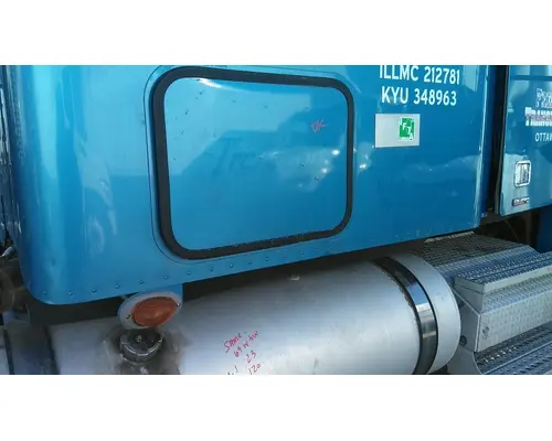 FREIGHTLINER COLUMBIA 120 DOOR, COMPARTMENT