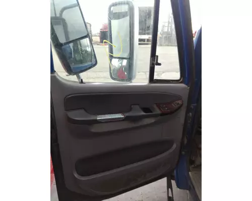 FREIGHTLINER COLUMBIA 120 DOOR ASSEMBLY, FRONT