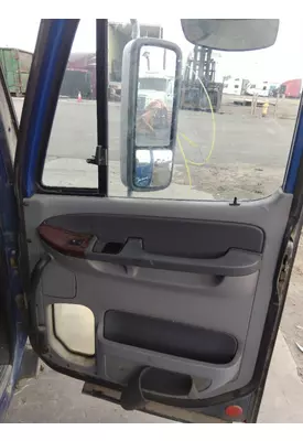 FREIGHTLINER COLUMBIA 120 DOOR ASSEMBLY, FRONT