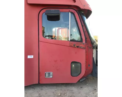 FREIGHTLINER COLUMBIA 120 DOOR ASSEMBLY, FRONT