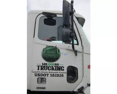 FREIGHTLINER COLUMBIA 120 DOOR ASSEMBLY, FRONT