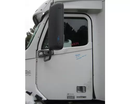 FREIGHTLINER COLUMBIA 120 DOOR ASSEMBLY, FRONT