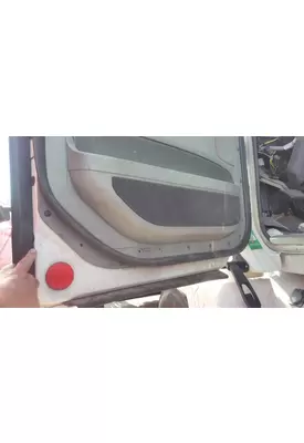 FREIGHTLINER COLUMBIA 120 DOOR ASSEMBLY, FRONT