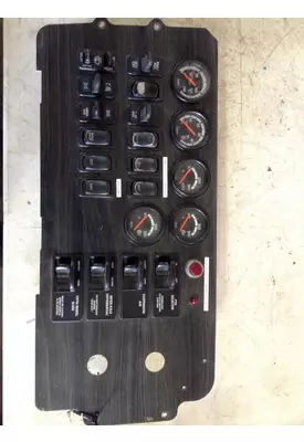 FREIGHTLINER COLUMBIA 120 Dash Panel