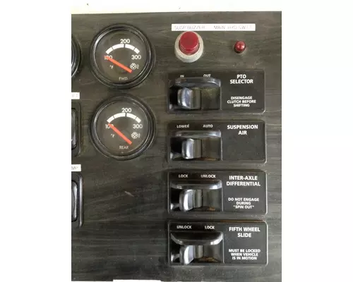 FREIGHTLINER COLUMBIA 120 Dash Panel