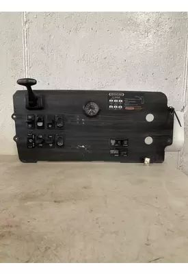 FREIGHTLINER COLUMBIA 120 Dash Panel