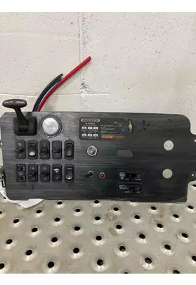 FREIGHTLINER COLUMBIA 120 Dash Panel