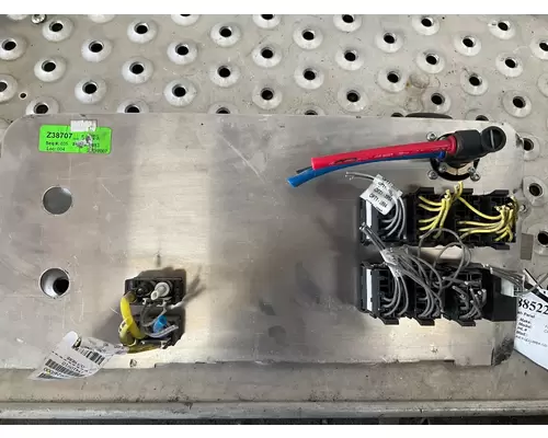FREIGHTLINER COLUMBIA 120 Dash Panel
