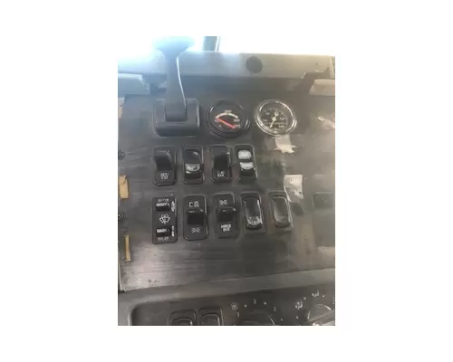 FREIGHTLINER COLUMBIA 120 DashConsole Switch