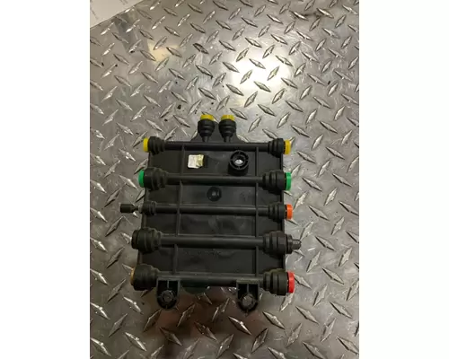 FREIGHTLINER COLUMBIA 120 DashConsole Switch