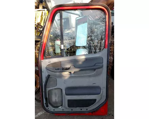 FREIGHTLINER COLUMBIA 120 Door Assembly, Front