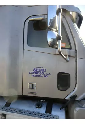 FREIGHTLINER COLUMBIA 120 Door Assembly, Front