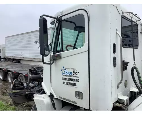 FREIGHTLINER COLUMBIA 120 Door Assembly, Front