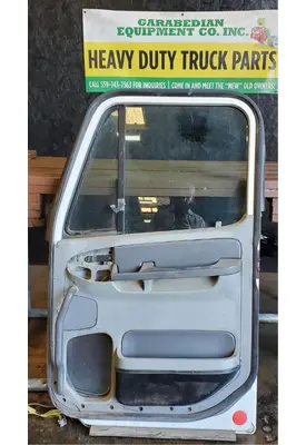 FREIGHTLINER COLUMBIA 120 Door Assembly, Front