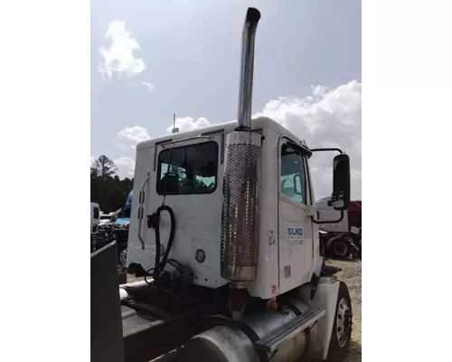 FREIGHTLINER COLUMBIA 120 EXHAUST PIPE