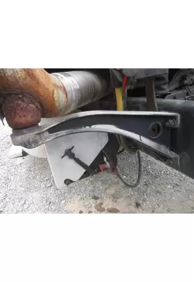 FREIGHTLINER COLUMBIA 120 EXHAUST/MUFFLER BRACKET