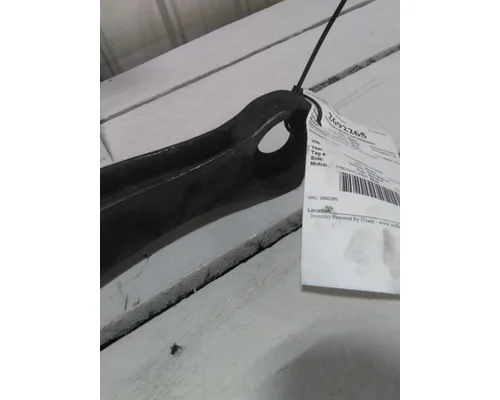 FREIGHTLINER COLUMBIA 120 EXHAUSTMUFFLER BRACKET