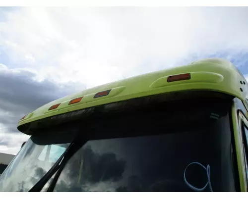 FREIGHTLINER COLUMBIA 120 EXTERIOR SUN VISOR