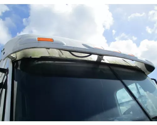 FREIGHTLINER COLUMBIA 120 EXTERIOR SUN VISOR