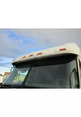 FREIGHTLINER COLUMBIA 120 EXTERIOR SUN VISOR