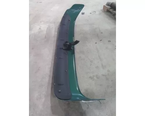 FREIGHTLINER COLUMBIA 120 EXTERIOR SUN VISOR