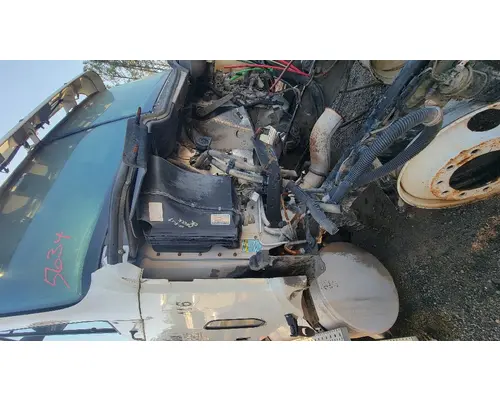 FREIGHTLINER COLUMBIA 120 Engine Wiring Harness