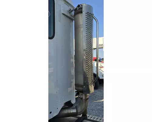 FREIGHTLINER COLUMBIA 120 Exhaust Assembly