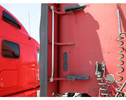 FREIGHTLINER COLUMBIA 120 FAIRING, SLEEPER