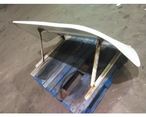 FREIGHTLINER COLUMBIA 120 FAIRING, WIND DEFLECTOR ROOF