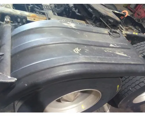 FREIGHTLINER COLUMBIA 120 FENDER, QUARTERHALF REAR