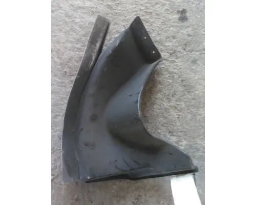 FREIGHTLINER COLUMBIA 120 FENDER, SPLASH SHIELDGUARD