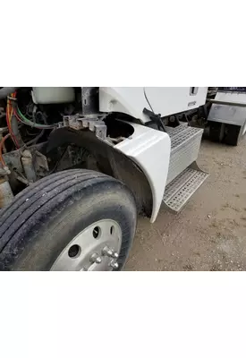 FREIGHTLINER COLUMBIA 120 FENDER EXTENSION