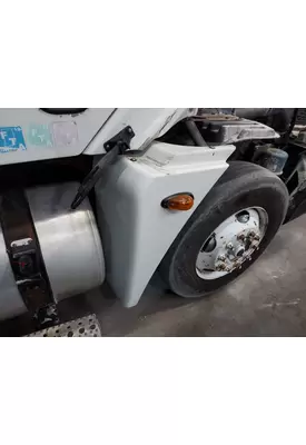 FREIGHTLINER COLUMBIA 120 FENDER EXTENSION