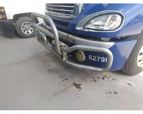 FREIGHTLINER COLUMBIA 120 FENDER EXTENSION